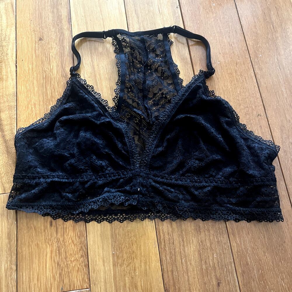 Victoria's Secret Black Lace Front Closure Racerback Bralette Size M
